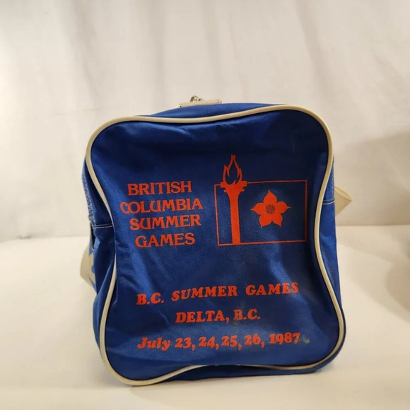 Vintage BC Lottery  Duffel Bags 1980s Bundle of 2 - Picture 13 of 16